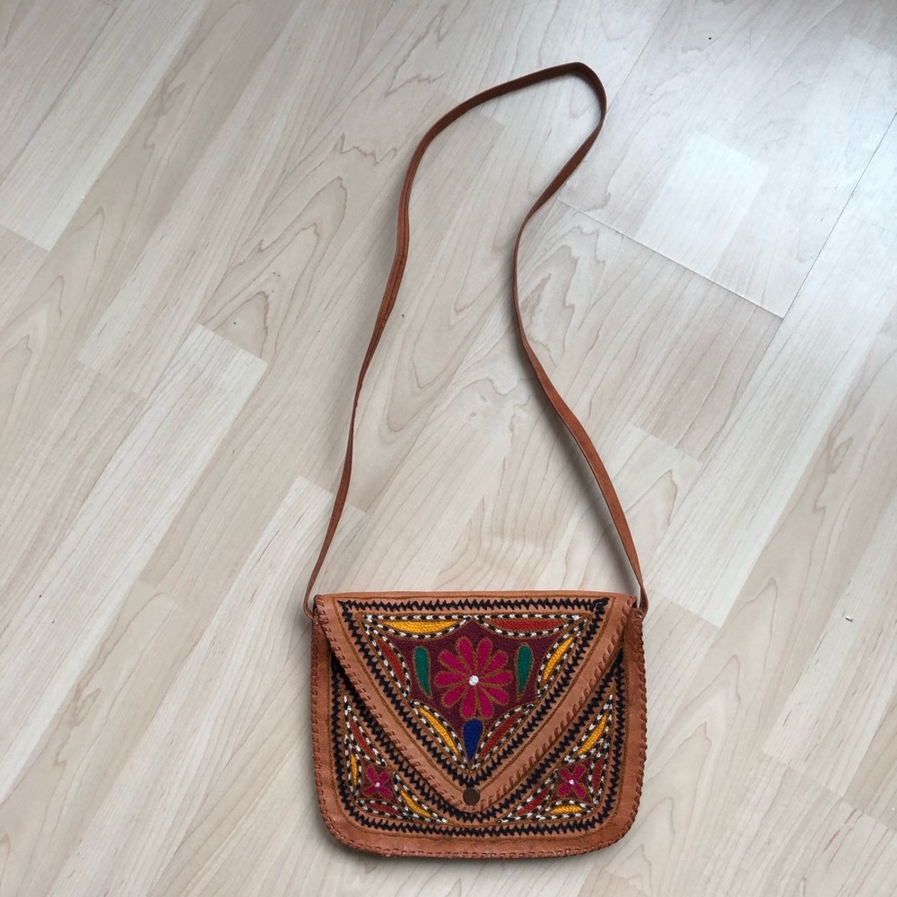 Embroidered leather purse
